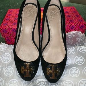 Tory Burch Luna Suede 35mm Wedge Black